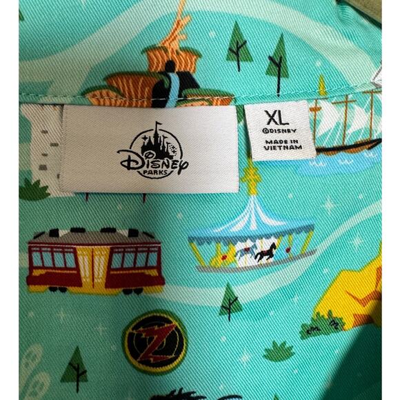 Disney Parks Life Shirt Men's XL All Over Printed Button Down - Picture 2 of 3